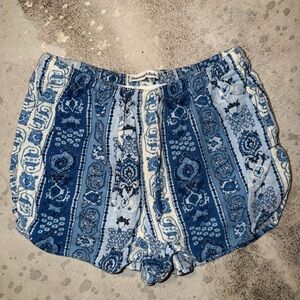 Abercrombie & Fitch Navy and Light Blue Patterned Athletic Shorts